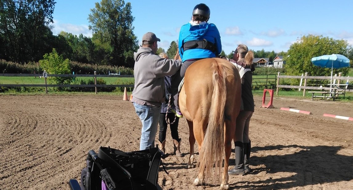 Équitation thérapeutique